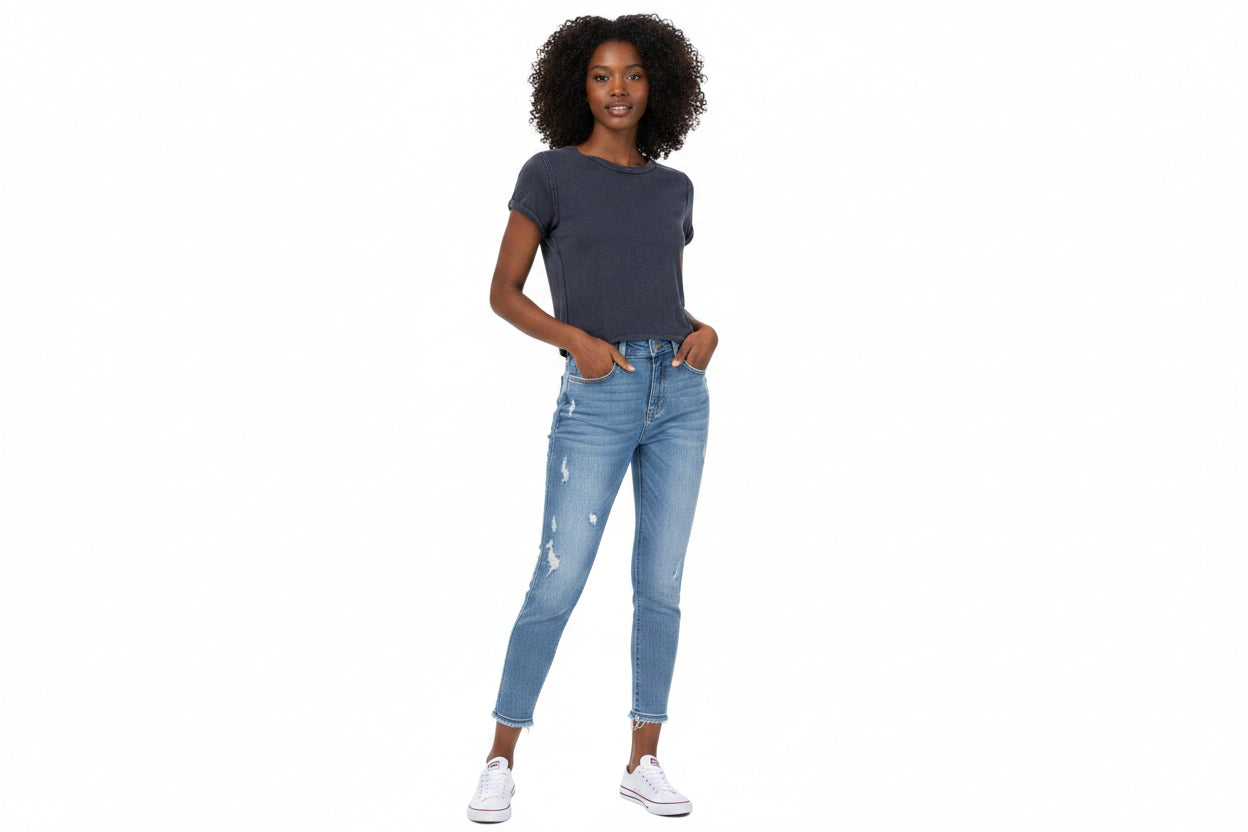 Judy Blue High Rise Mineral Wash Relaxed Fit Capri Jeans