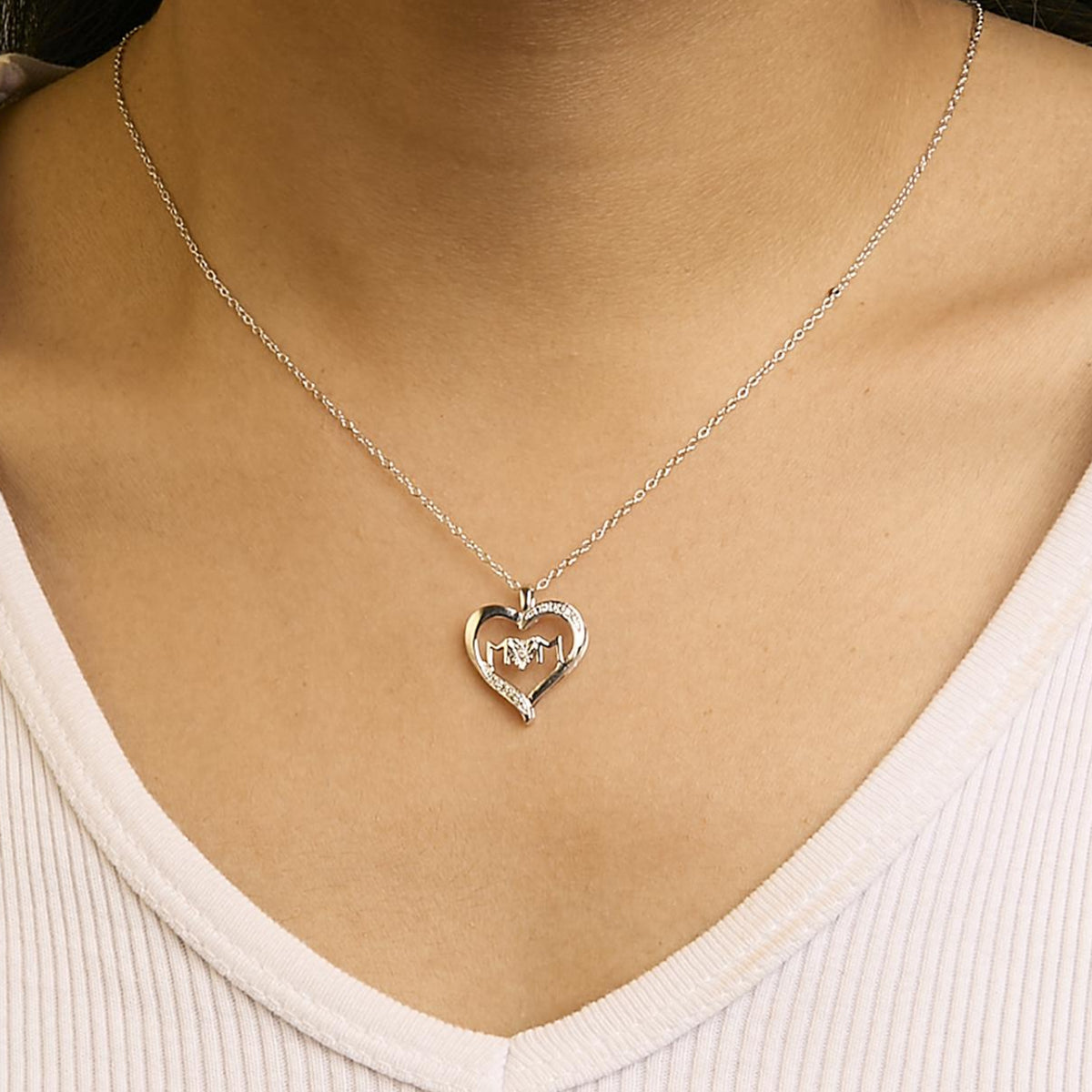 Diamond MOM Heart Pendant Necklace in Rhodium Plated Sterling Silver – 18 Inch | The Pretty Pistol