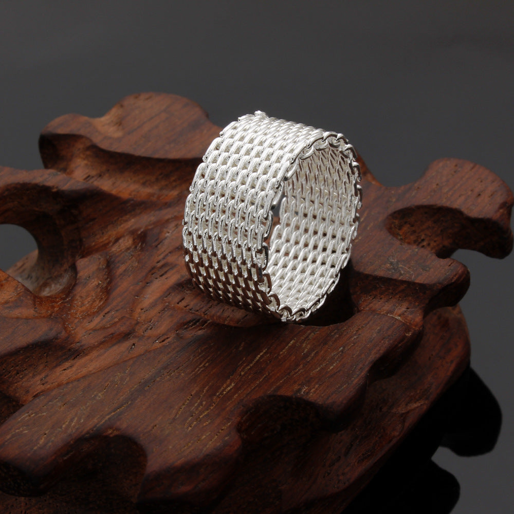 Elegant Silver Mesh Ring