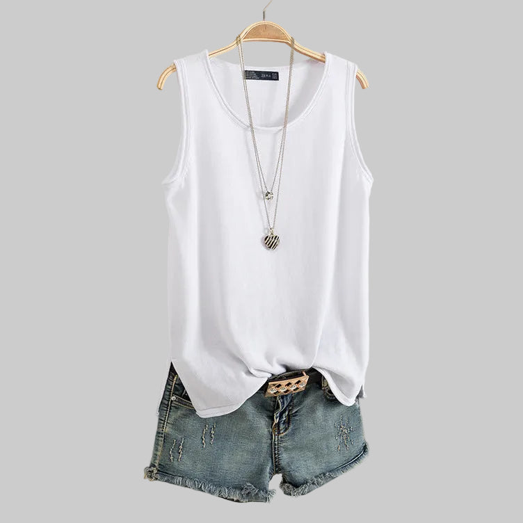 Women’s Everyday Scoop-Neck Tank in White – Sleeveless Relaxed Fit, Side Slits, Sizes M–2XL | The Pretty Pistol