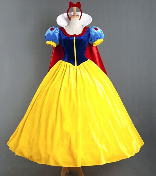 Snow White Costume for Cosplay or Halloween