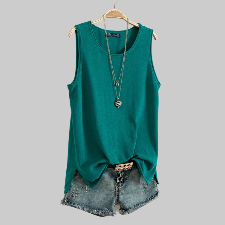 Women’s Everyday Scoop-Neck Tank in Turquoise – Sleeveless Relaxed Fit, Side Slits, Sizes M–2XL | The Pretty Pistol