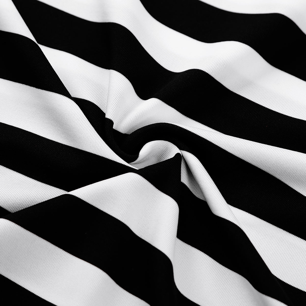 Adult Halloween Black and White Striped Prisoner Costume